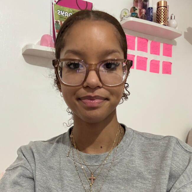 Babysitter in London: Stephanie