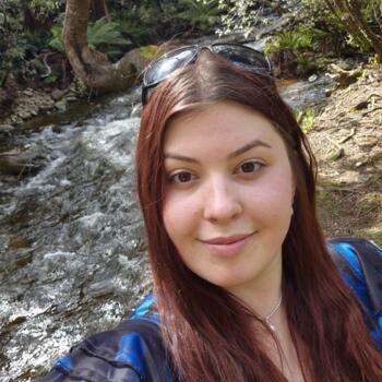 Babysitter Hobart: Melanie