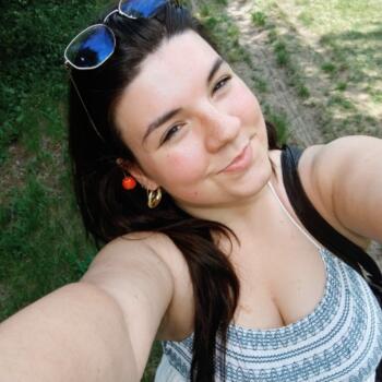 Babysitter in Kaposvár: Vivien