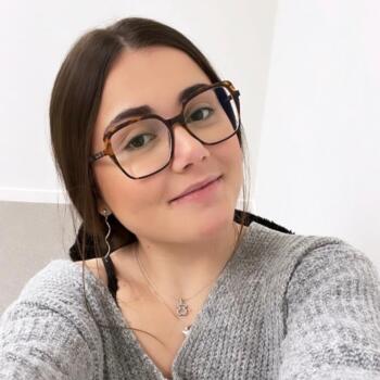 Babysitter Blanes: Carla