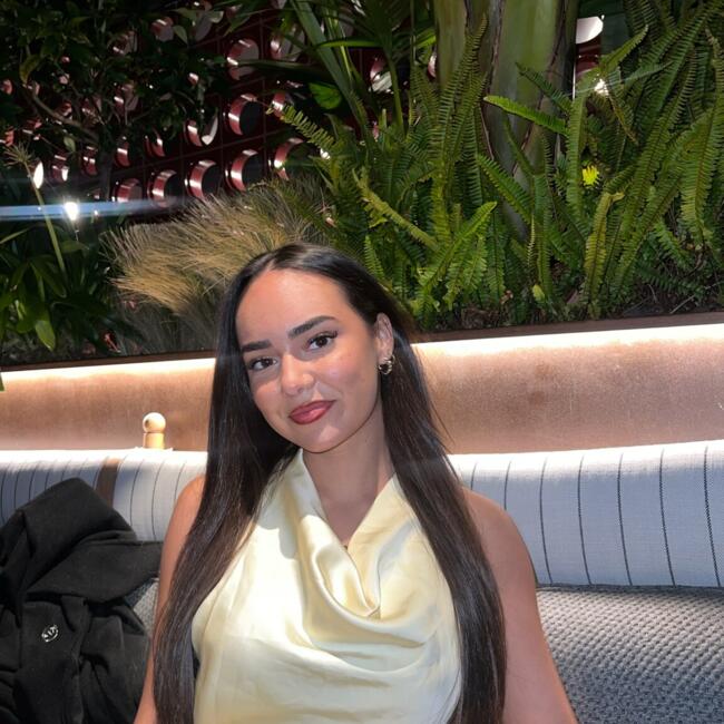 Babysitter in Barcelona: Layal