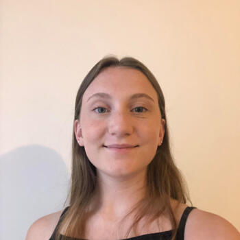 Babysitter in Nantes: Clarisse