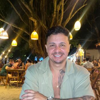 Emprego de babá em Vila Velha: emprego de babá Bruno