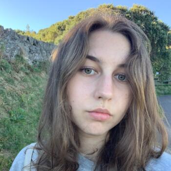 Babysitter in Madrid: Lea Nora