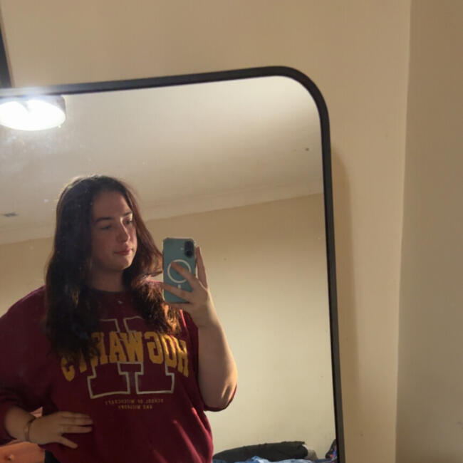 Babysitter in Tamworth: Isabelle