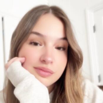 Babysitter in Rio Tinto: Beatriz