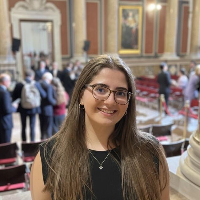 Babysitter in Vienna: Dana