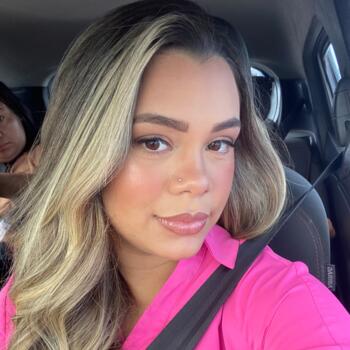 Babysitter em Gualtar: Yasmin