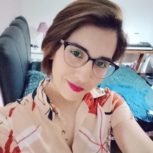 Niñera en Berazategui: Eileen