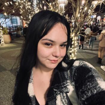 Babysitter in Denver: Ignacia