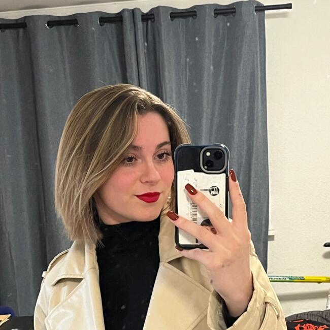 Babysitter in Strasbourg: Elisa