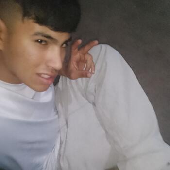 Babysitter in San Rafael: Angel