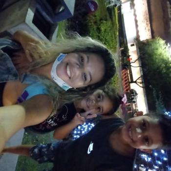 Babá em Duque de Caxias: Tamires