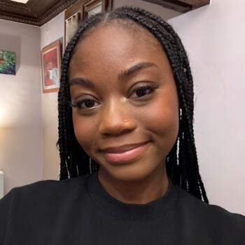 Baby-sitter in Colombes: Eva