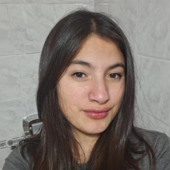 Babysitter in Salta: Shirley