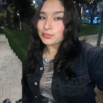 Babysitter in San Bernardo: Najlah Johara Alún Villacorta