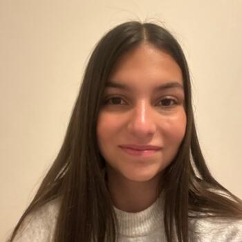 Babysitter in Courbevoie: Levana