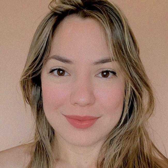 Babysitter in Bom Princípio (Morrinhos): Mônica
