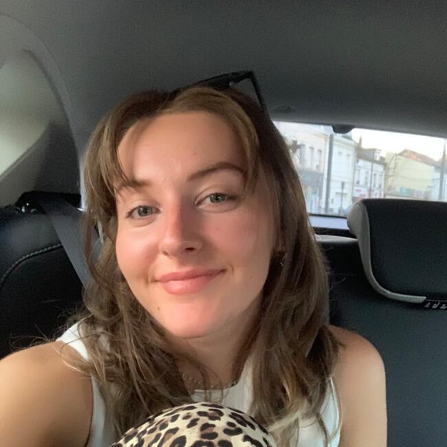 Babysitter in Quarouble: Emmelîe