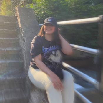 Babysitter in Saint-Nicolas (Wallonie): Athalia