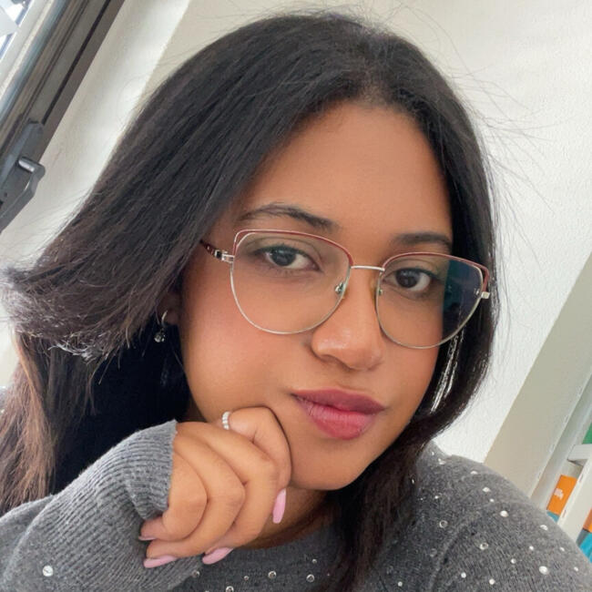 Babysitter em Amadora: Anna