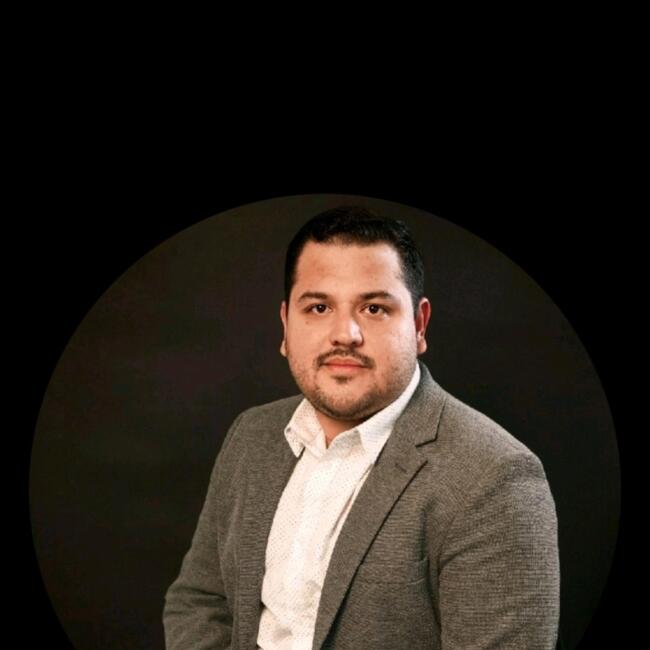 Trabajo para niñera en Quito: Edson