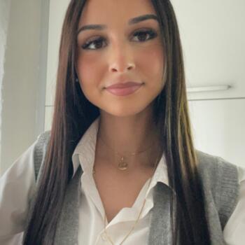 Baby-sitter in Seraing: Maya