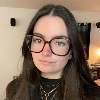 Babysitter in Montreuil: Rose