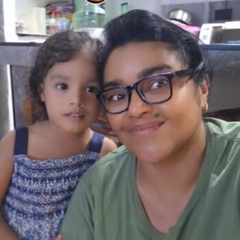 Niñera Guayaquil: Shirley