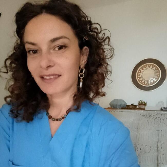 Babysitter in Lisbon: Claudia
