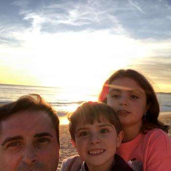 Trabalho de babysitting Lagos: Trabalho de babysitting Richard