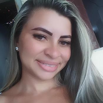 Emprego de babá em Aquiraz: emprego de babá Taís