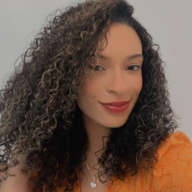 Babysitter in Santo André: Tainã