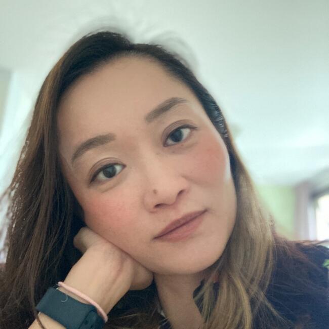 Babysitting job in Singapore: Jessamyn