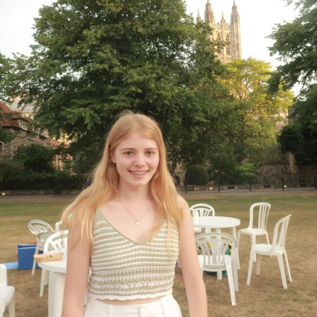 Babysitter in Edinburgh: Anna