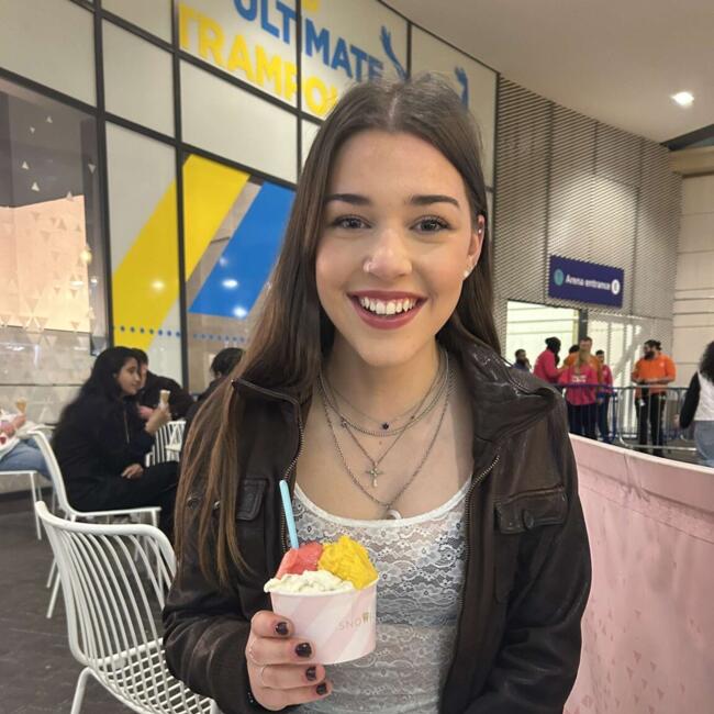 Babysitter in Reading: Amelia