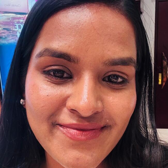 Babysitter in London: Vasavi