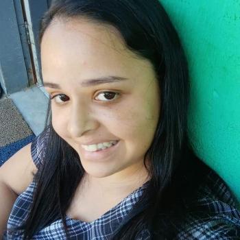 Babá em Aracaju: Sabrina