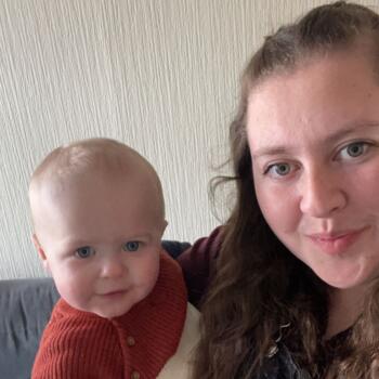 Babysitter in Portsmouth: Zoe