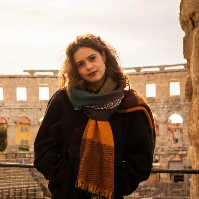 Varuška v Ljubljana: Hana