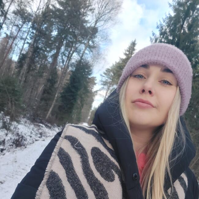 Opiekunka do dziecka w Częstochowa: Karolina