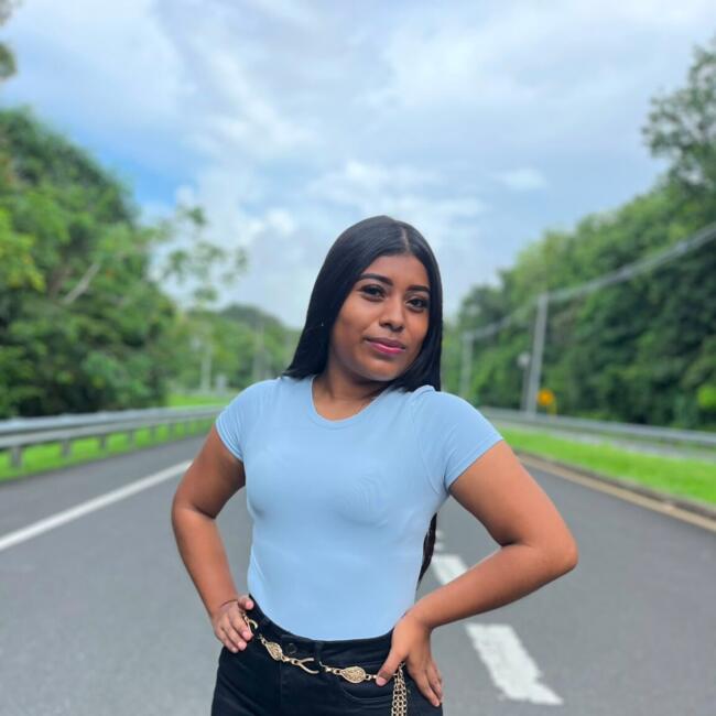 Babysitter in Nueva Providencia: Yoselin