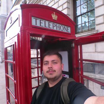 Babysitter Munich: Dylean