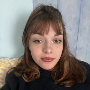 Babysitter in Saint-Martin-d'Hères: Léonie