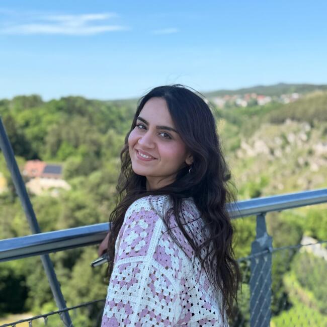 Babysitter in Nürnberg: Noor ul ain