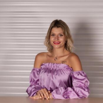 Niñera en Sambreville: Manuela