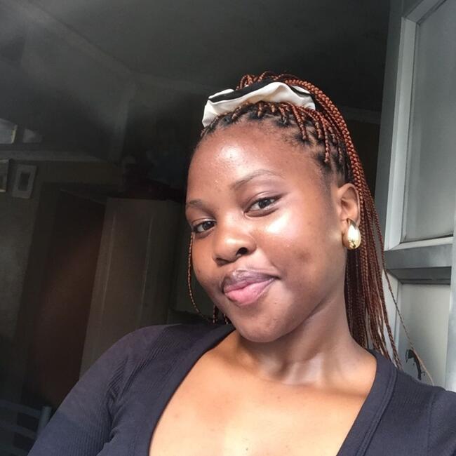 Babysitter in Port Elizabeth: Andiswa
