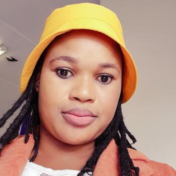 Babysitter in Johannesburg South: Silindile