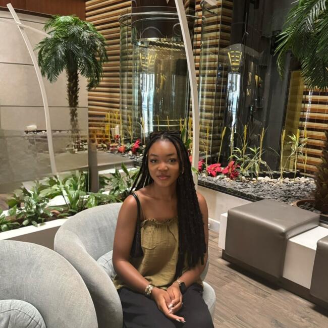 Babysitter in Vorst: Pardonne