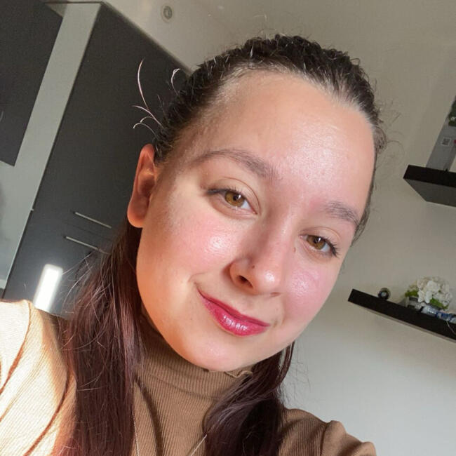 Babysitter in Istres: Charlène